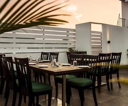 J Hotel Port Blair Kültér fotó