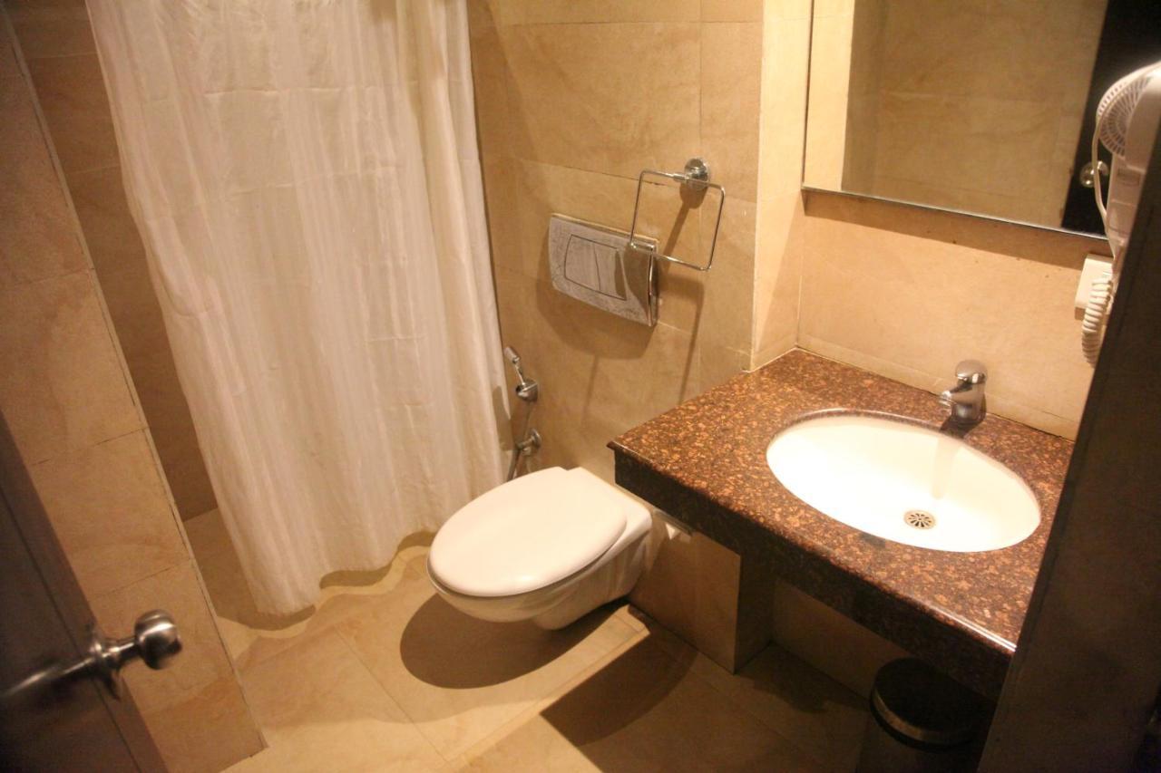 J Hotel Port Blair Kültér fotó